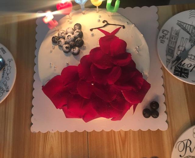 玫瑰花裙蛋糕的做法