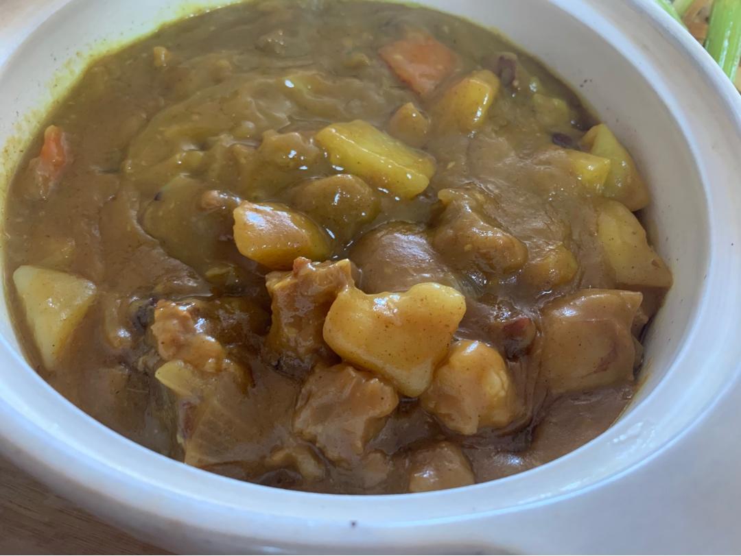 经典标准版咖喱土豆胡萝卜牛肉