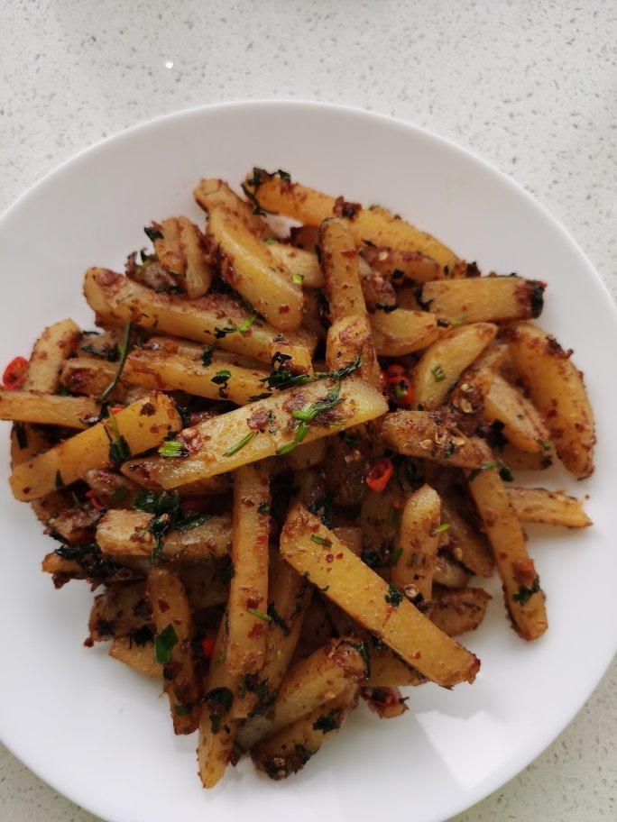 好吃到女朋友再也不会点外卖的天蚕土豆（狼牙土豆也是它）