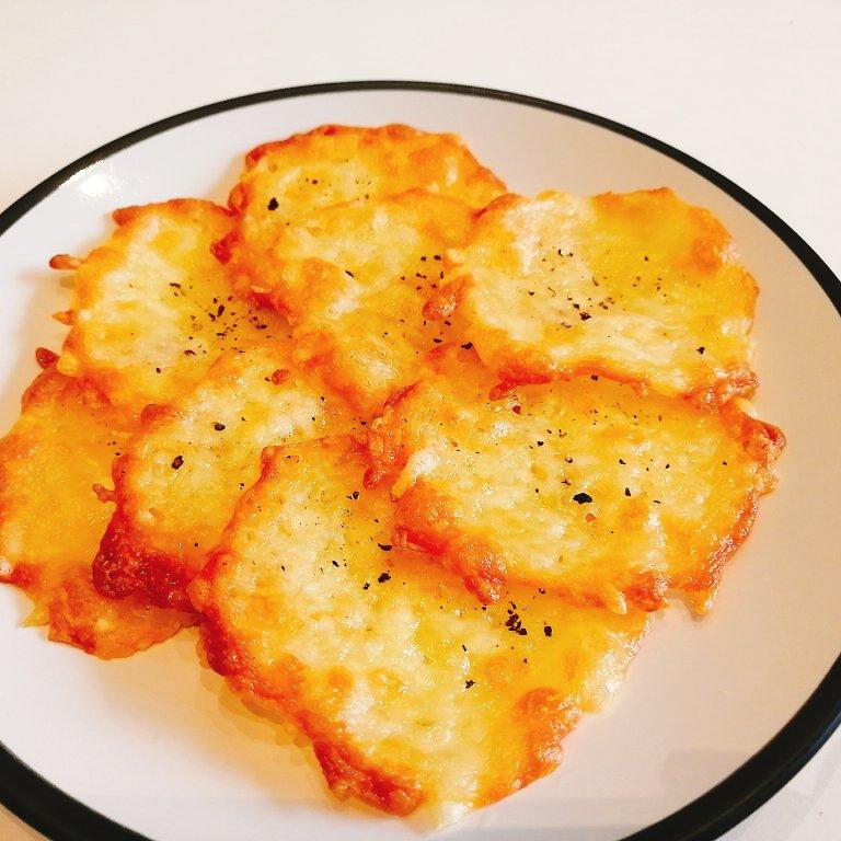 啊哈呵aaaa做的生酮keto低碳水烤马苏里拉芝士奶酪脆片