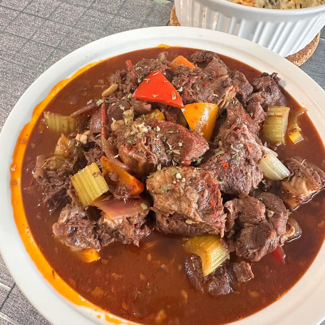一定要尝试一下的匈牙利红烩牛肉