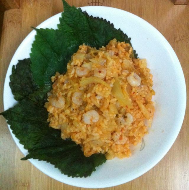 泡菜虾仁炒饭
