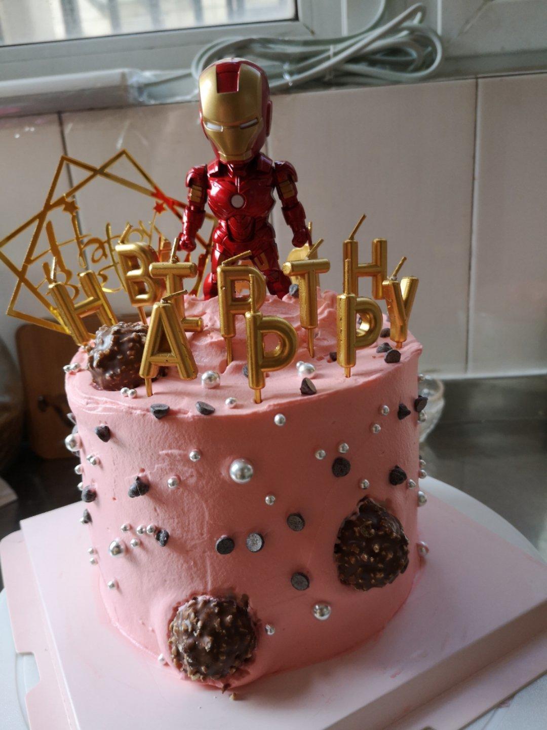 钢铁侠生日蛋糕
