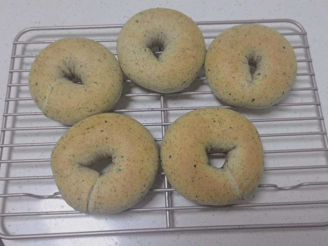 黑芝麻贝果