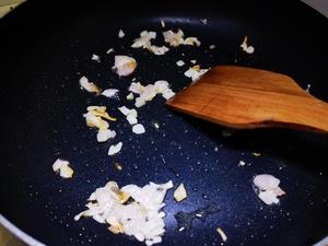 早餐系列——排骨汁蒸米粉的做法 步骤3
