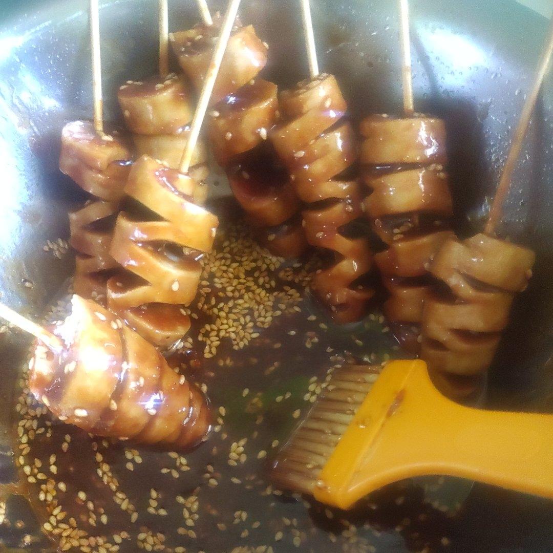 比脏摊儿好吃的烤面筋（附两种万能酱汁）