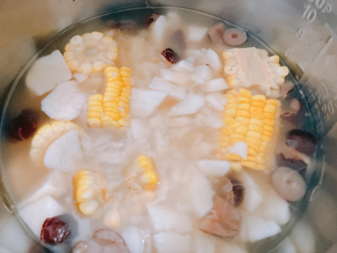 风寒感冒期间可以喝的汤-山药百合玉米汤