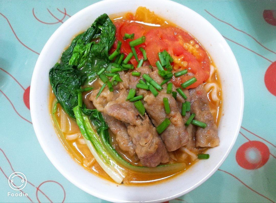 番茄肥牛面