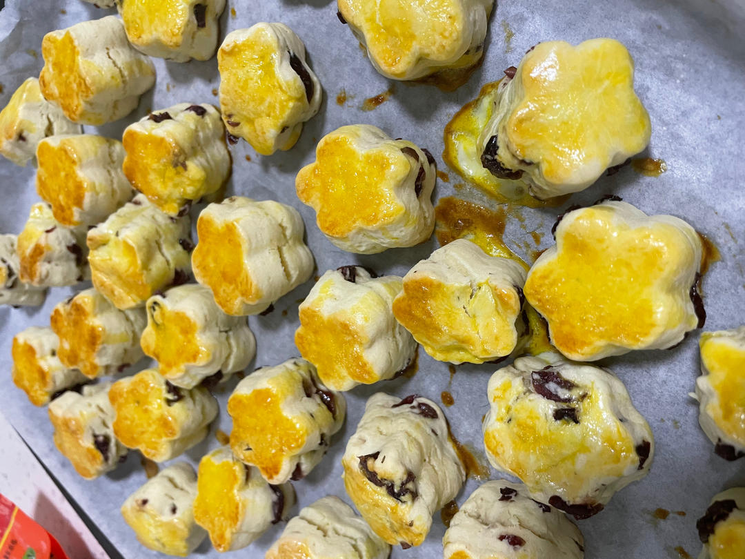 完美裂纹～百分百成功的超好吃奶香司康（禁止搬运）