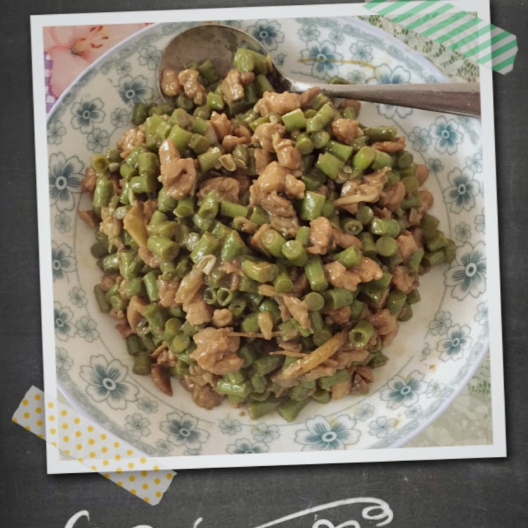 肉沫豆角下饭菜