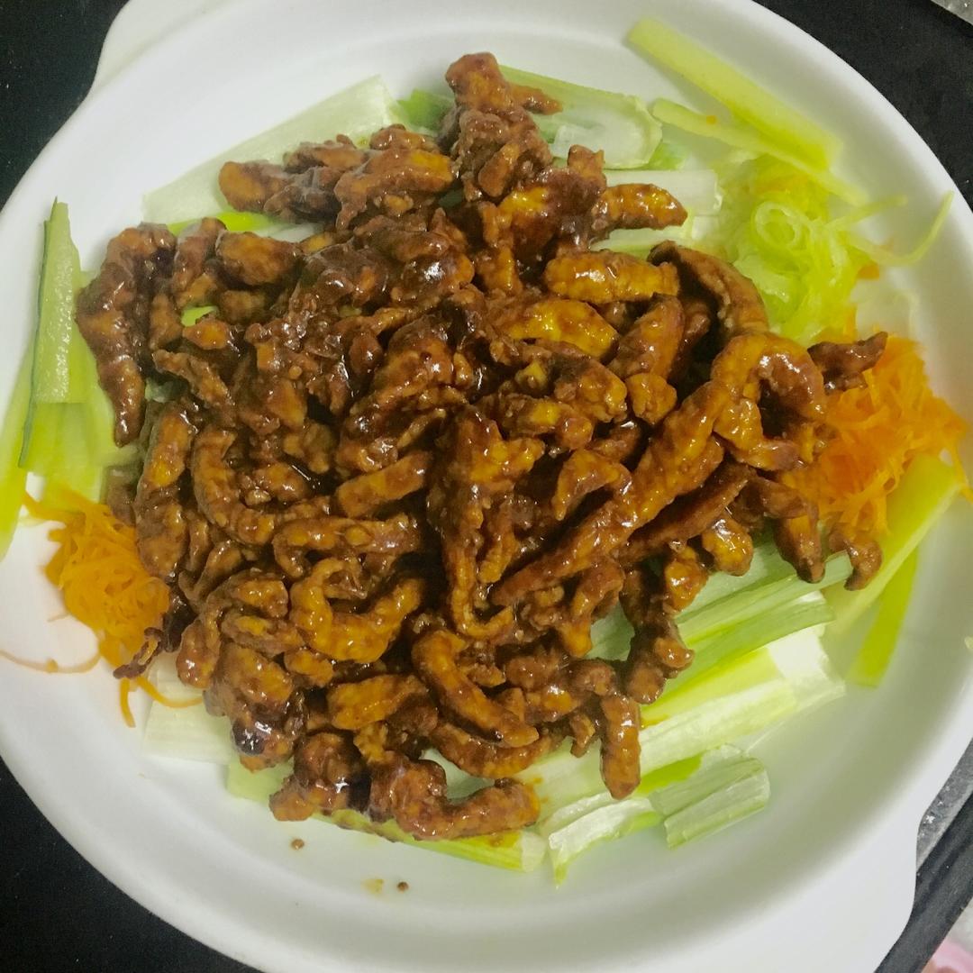 京酱肉丝