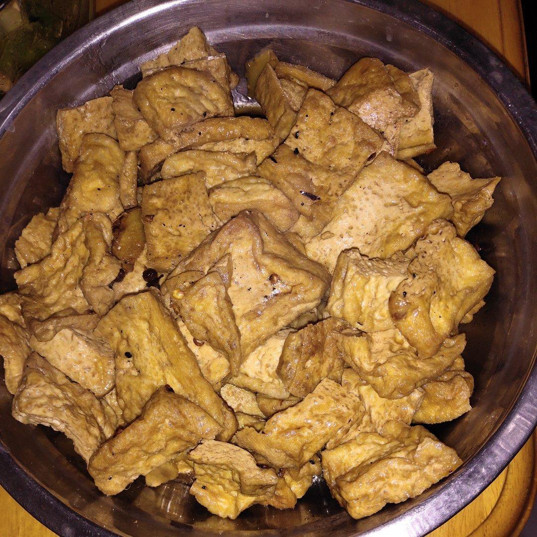 五香卤豆腐