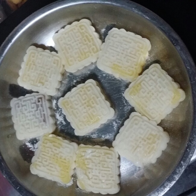 传说中的大班冰皮月饼 终于能尝到啦～