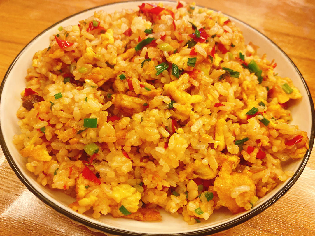 糟辣椒版蛋炒饭（贵阳味）