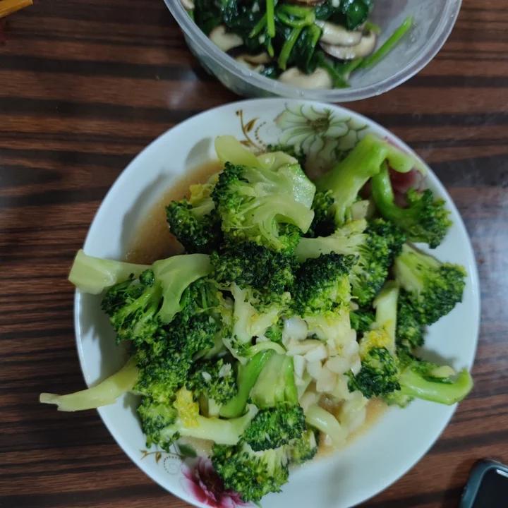 蚝油蒜蓉西兰花