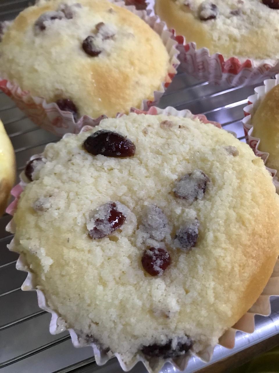 椰蓉蜜豆泡浆面包