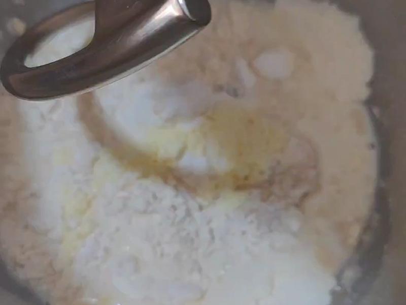 纯奶手撕吐司的做法 步骤1