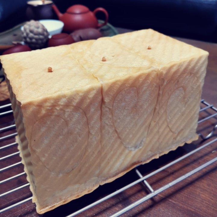 软到拿不起来的生吐司
