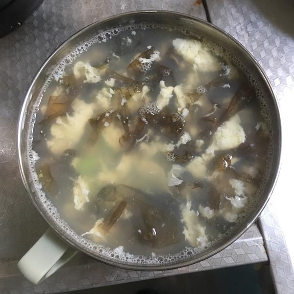 毛豆青菜鸡蛋汤