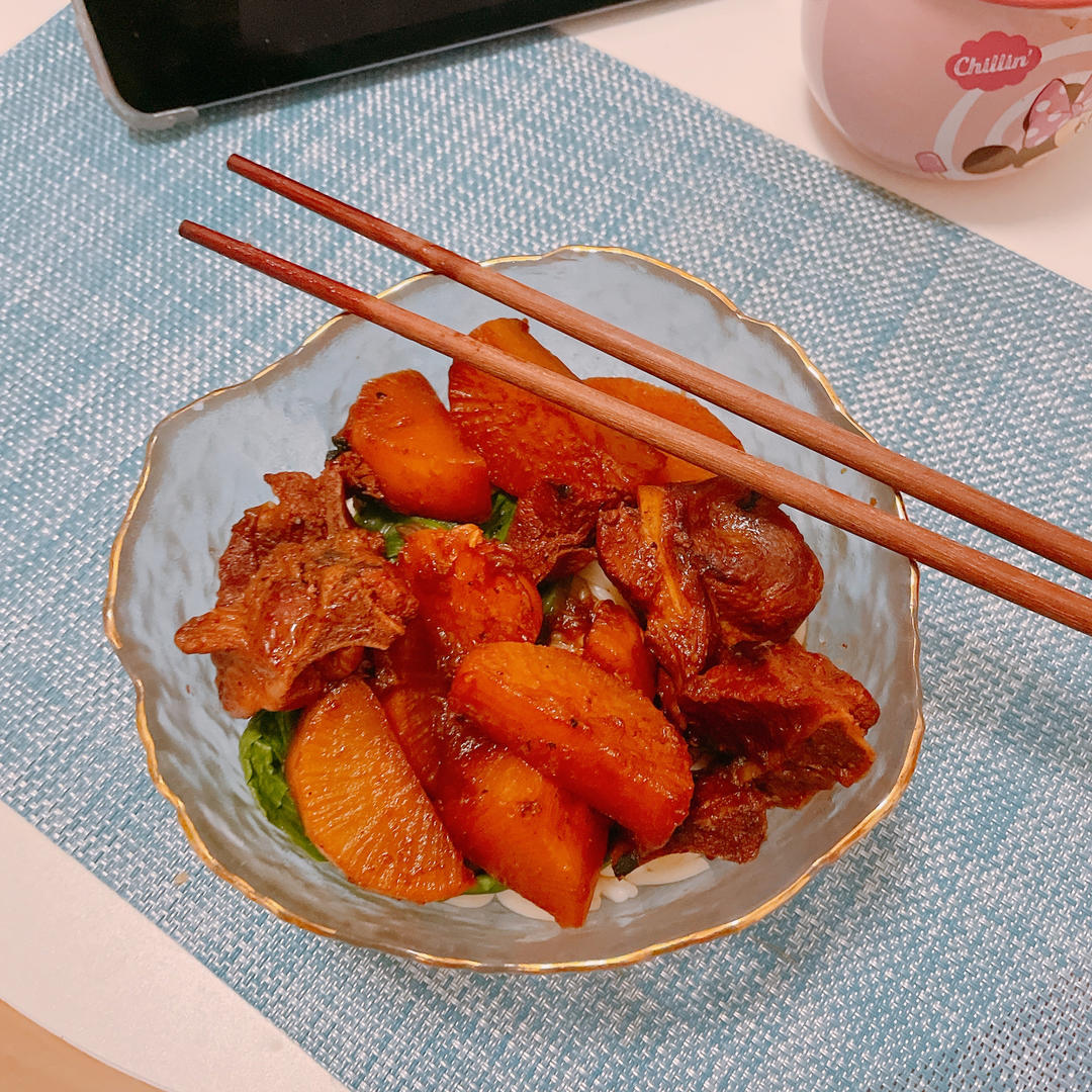 萝卜红烧排骨