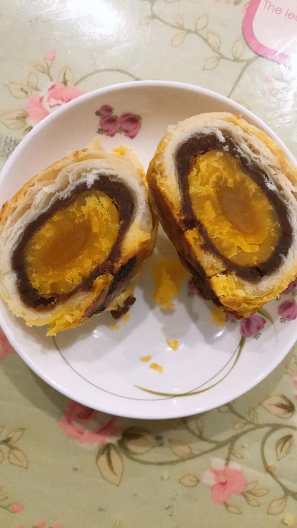免揉免松弛超快手不破酥不混酥的蛋黄酥—新手一看包会