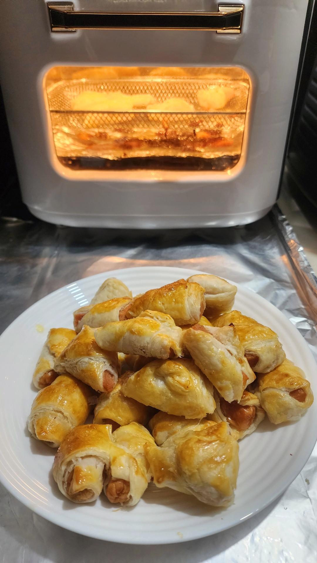 香酥香肠卷