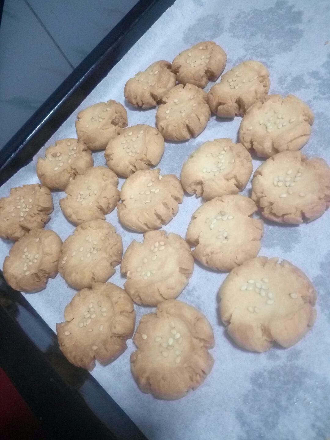 花生酥小饼干的做法