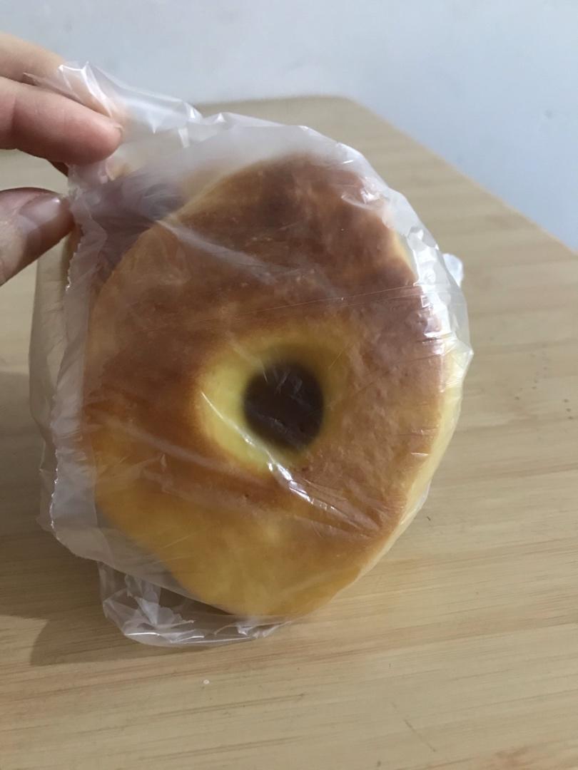 烤箱版甜甜圈୧(๑•̀⌄•́๑)૭小小群