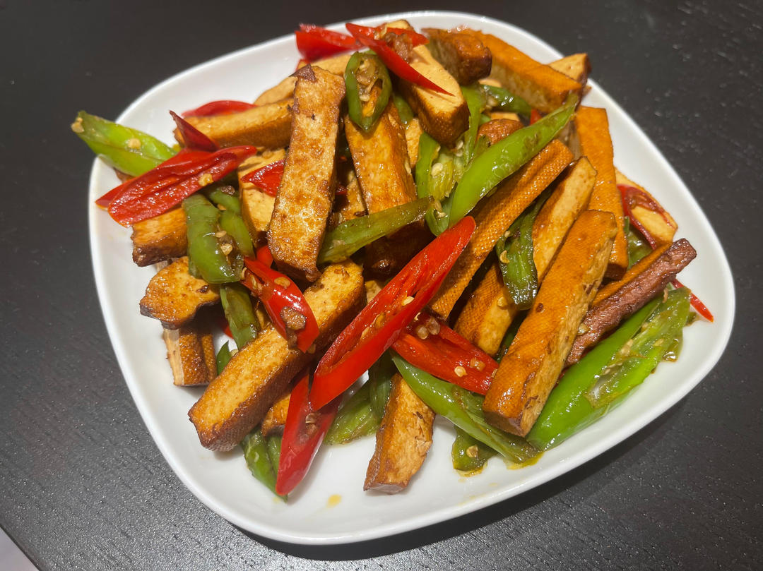 杭椒炒香干(下饭菜）