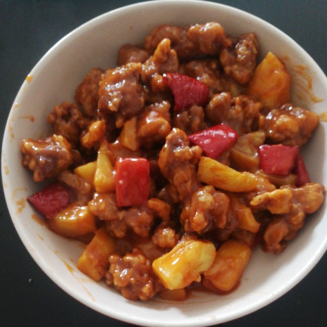 秘制菠萝咕噜肉（绝对好吃）