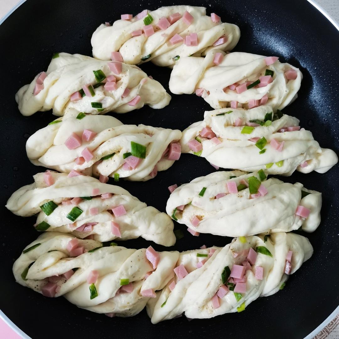 生煎椒盐葱花卷