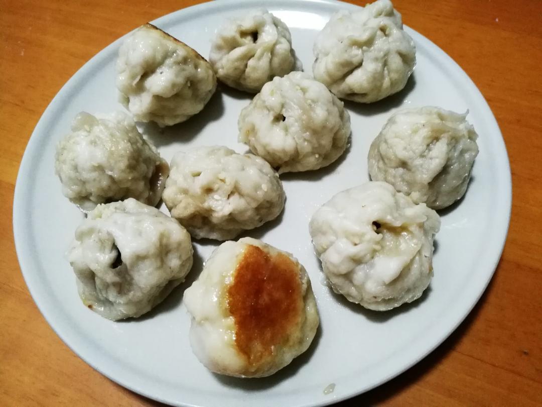 生煎包（新视频。猪肉韭菜莲藕生煎包）
