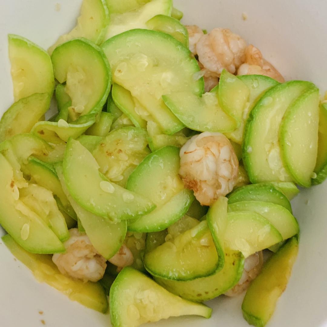 西葫芦炒虾仁