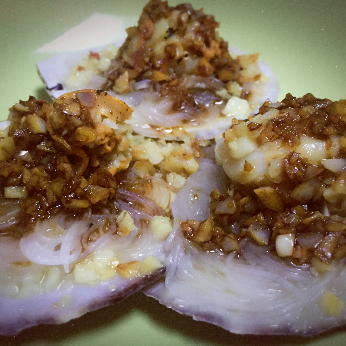 蒜蓉粉丝蒸扇贝