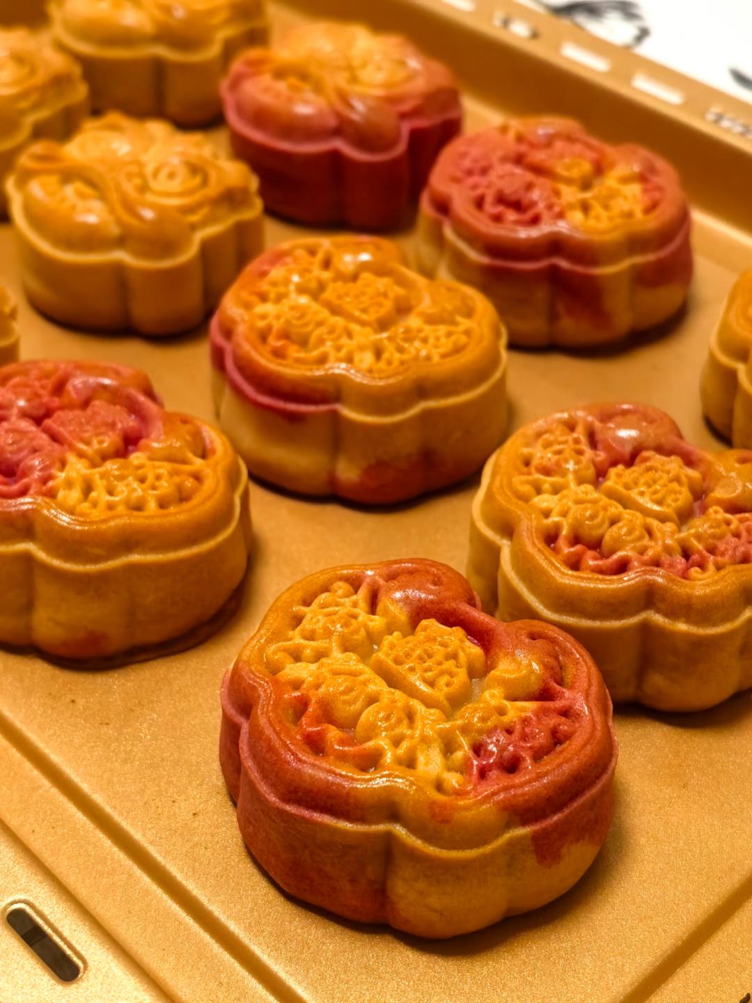 广式莲蓉蛋黄月饼/久吃不厌的经典组合