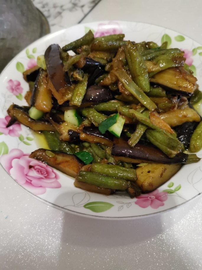 下饭好搭档—茄子炒豆角