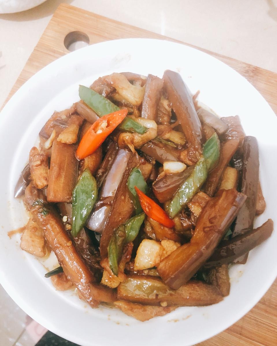 每一刻都要活得精彩万分做的堂妈小厨——红烧茄子