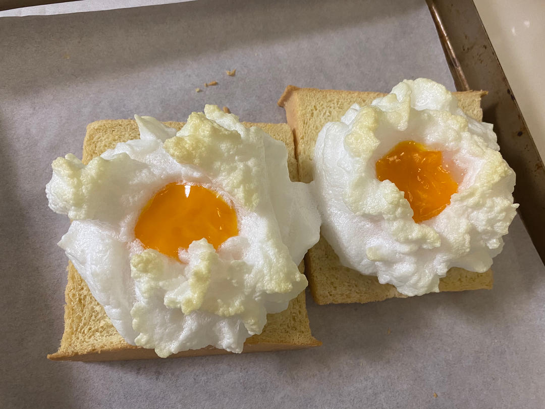 云朵蛋吐司
