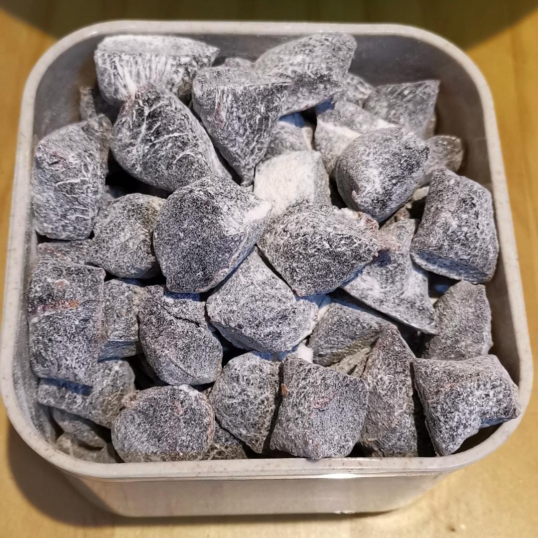 感冒还只会喝热水？简单三步教你做颗姜糖，保准你从嘴巴暖到胃