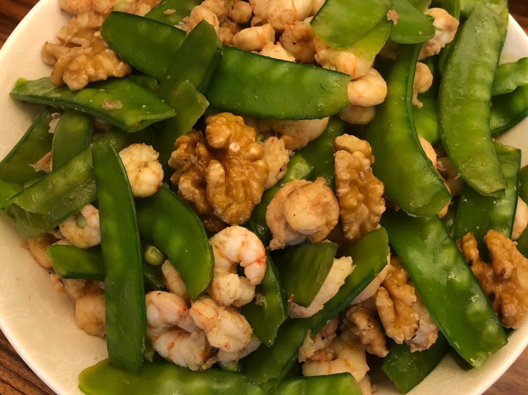 核桃荷兰豆炒虾仁