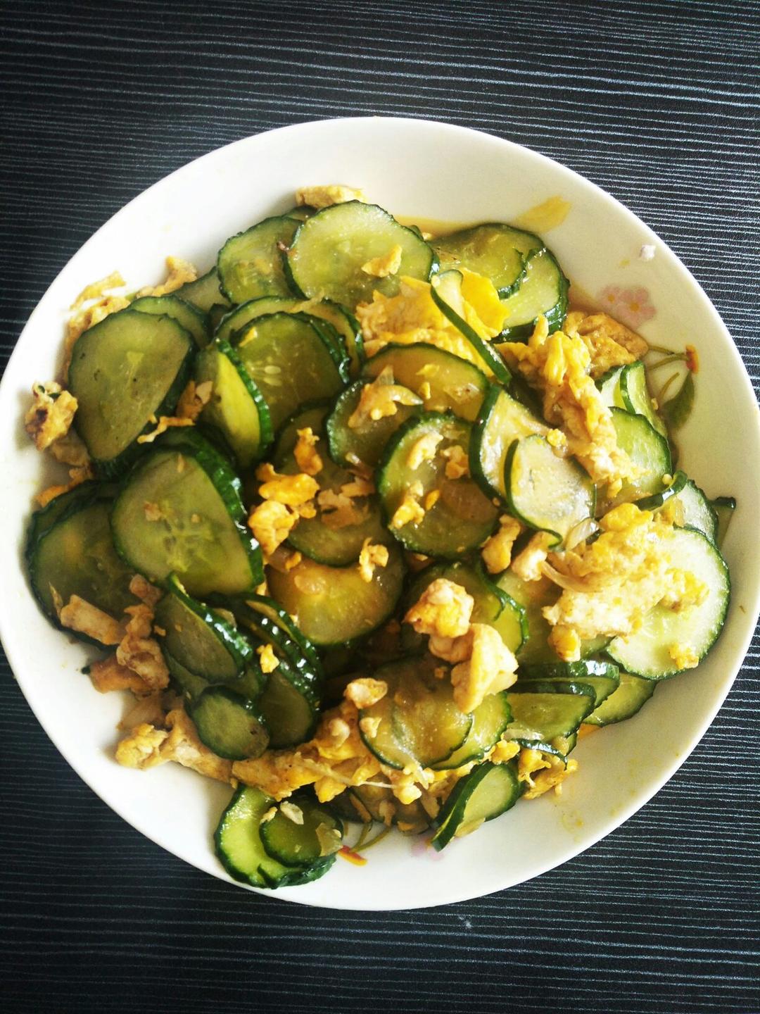 鸡蛋炒黄瓜
