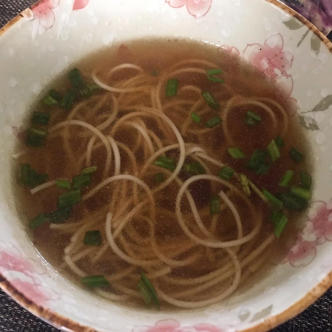 一碗酸汤面