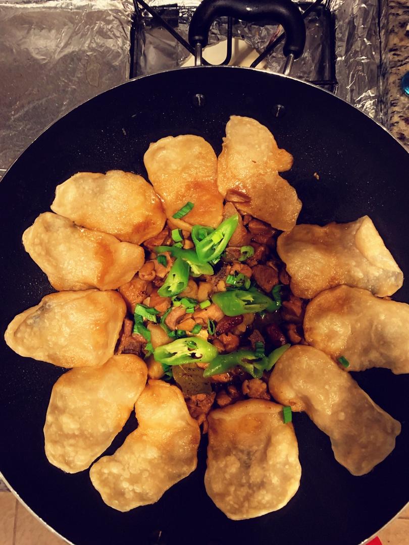 地锅鸡+自制红油【曼食慢语】