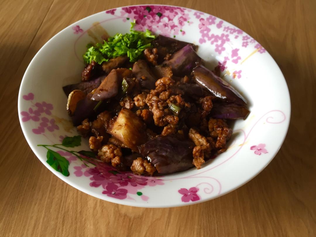 红烧肉末茄子