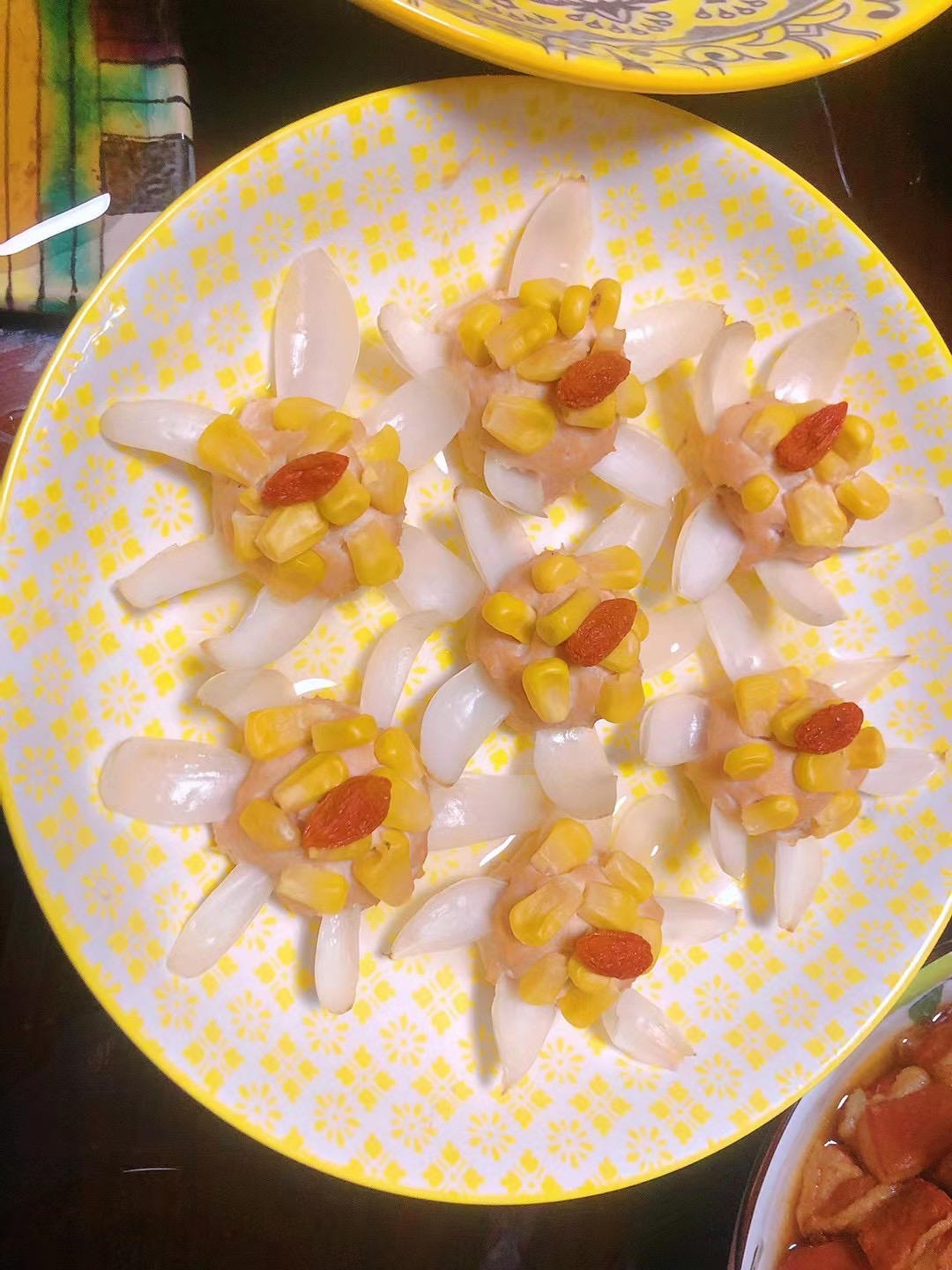 除夕夜吉祥如意玉莲花🐥（鸡肉玉米百合）健康蒸菜有颜美味！快手宴客菜！