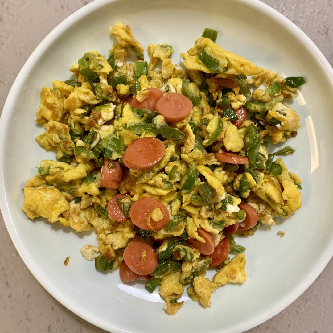 快手超下饭的青椒炒蛋