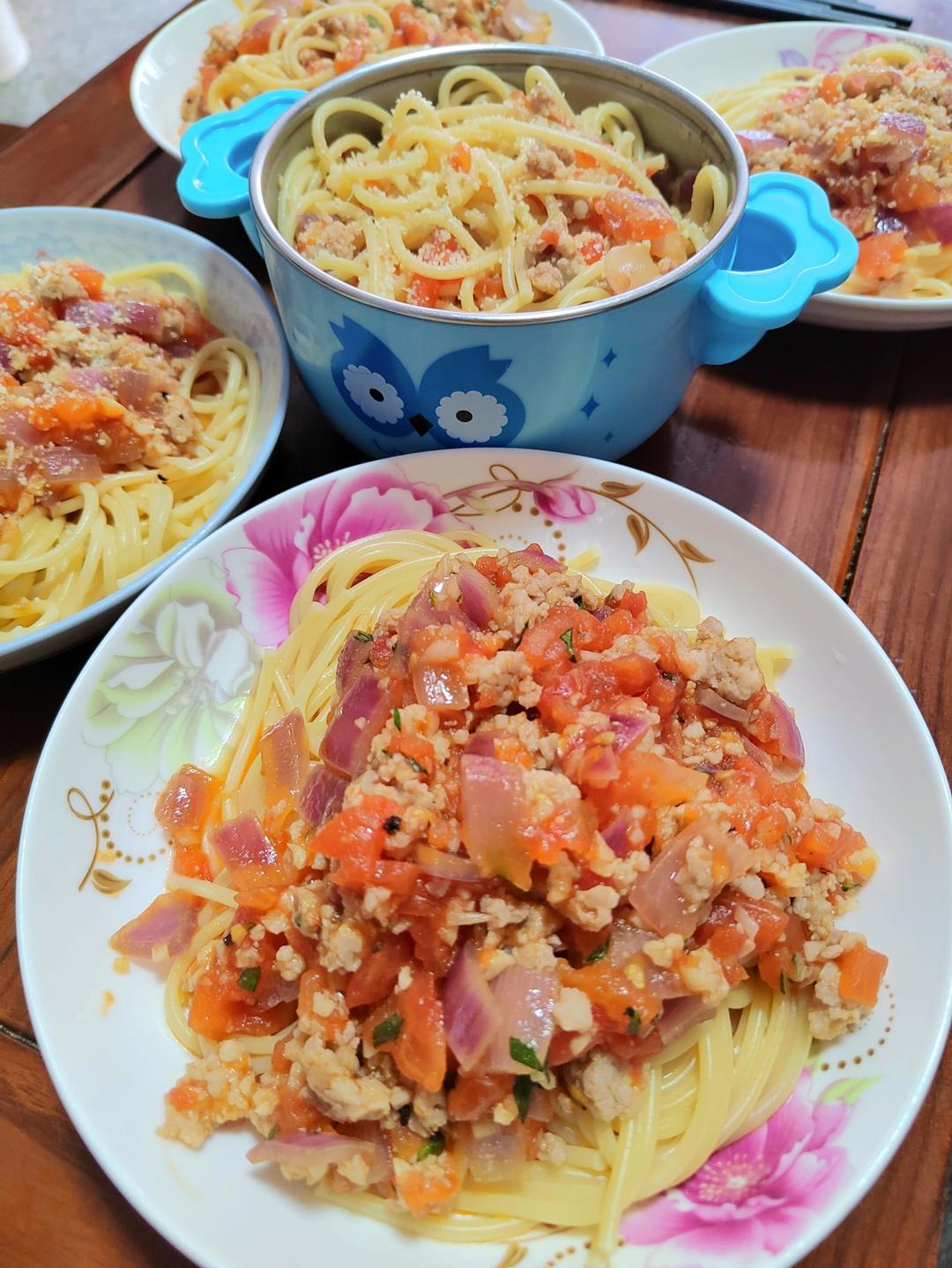【番茄肉酱意面】