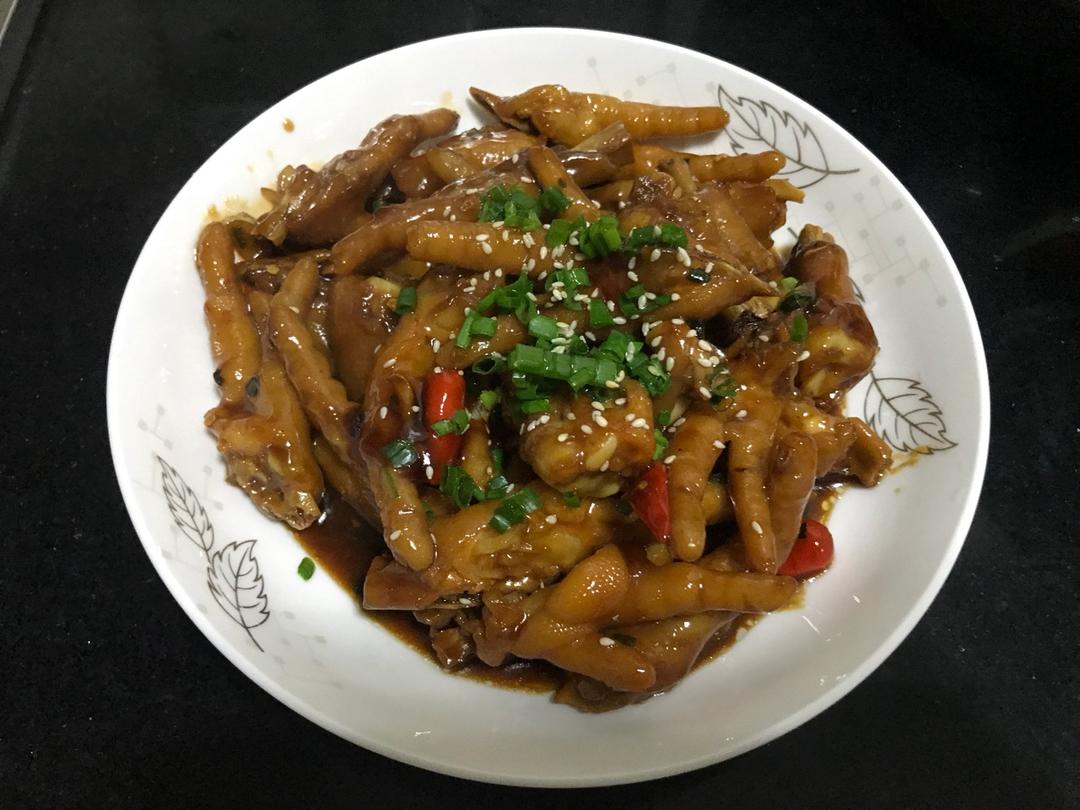 香辣烧鸡爪