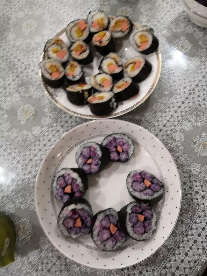 美腻的樱花寿司