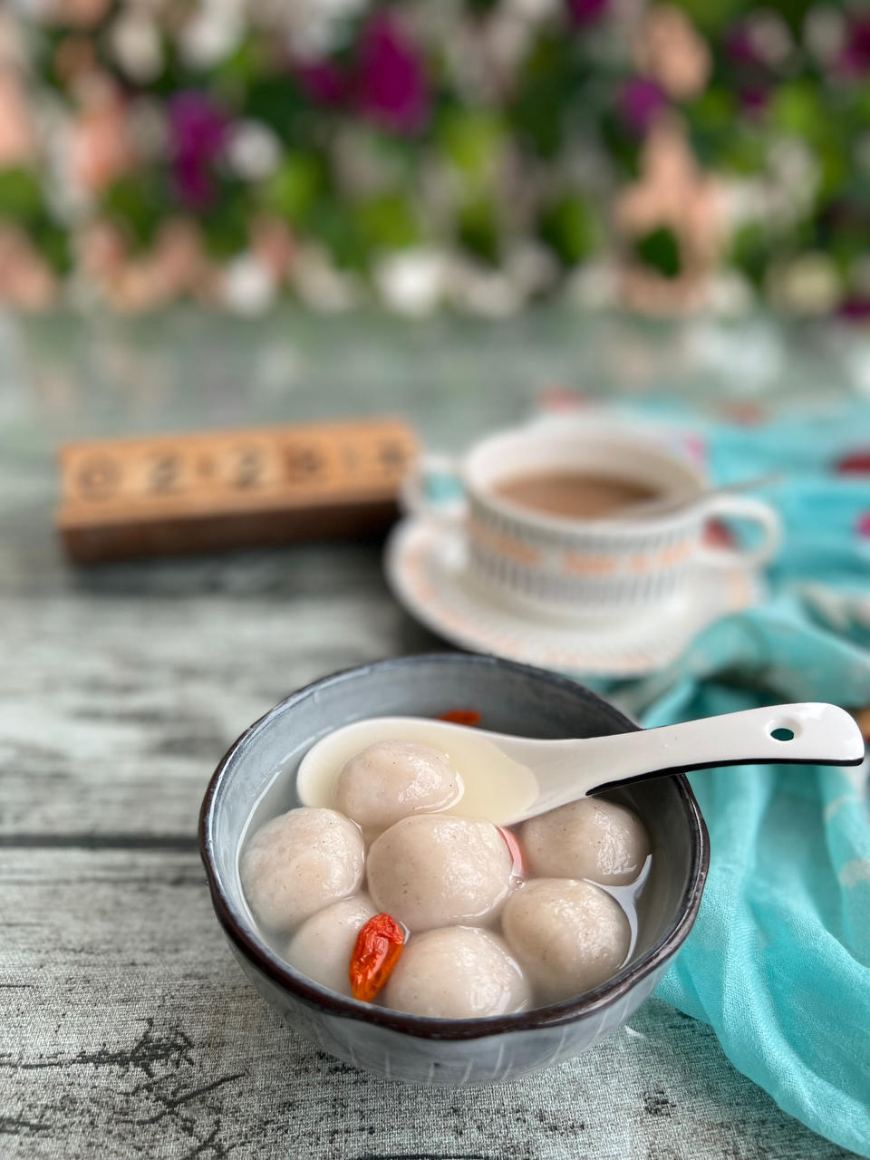 上海本地菜肉汤圆